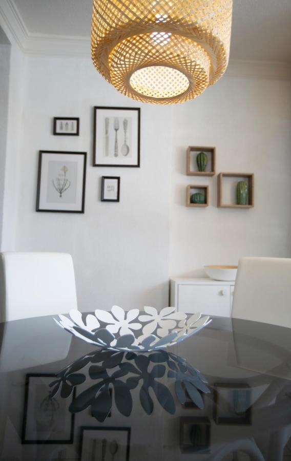 Donana Apartamento Sunset First Line To The Beach Паталавака Екстериор снимка
