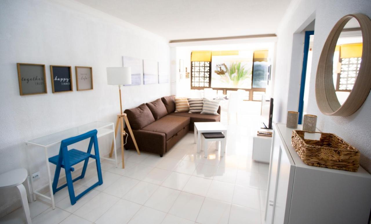 Donana Apartamento Sunset First Line To The Beach Паталавака Екстериор снимка